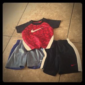 Boys Nike summer lot 2t & 24months